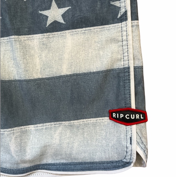 Men’s Rip Curl Swim Surf Board Trunks Shorts, Patriotic USA, Size 29 Mid-thigh - Picture 3 of 7